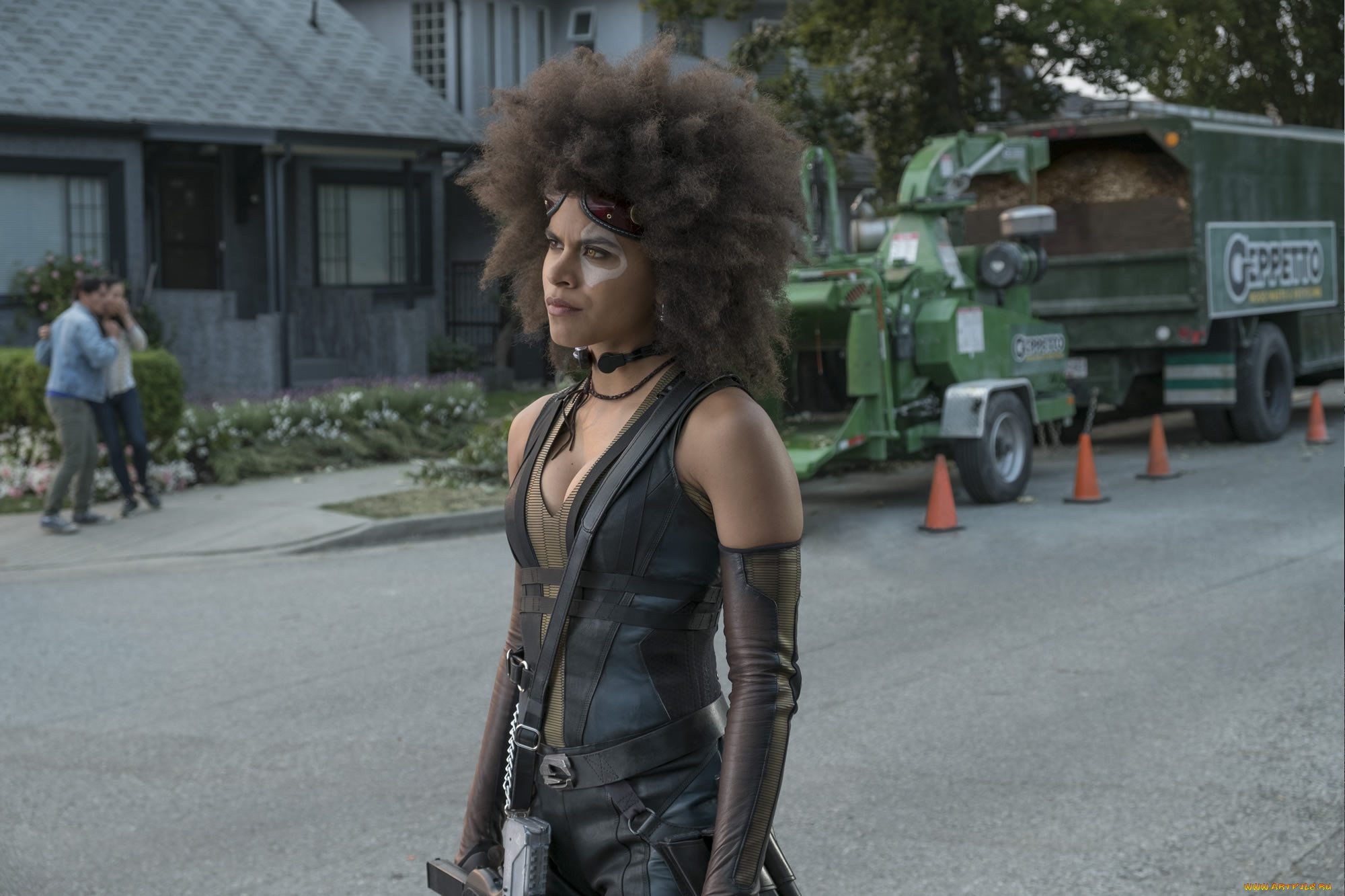  , deadpool 2, deadpool, zazie, beetz, domino
